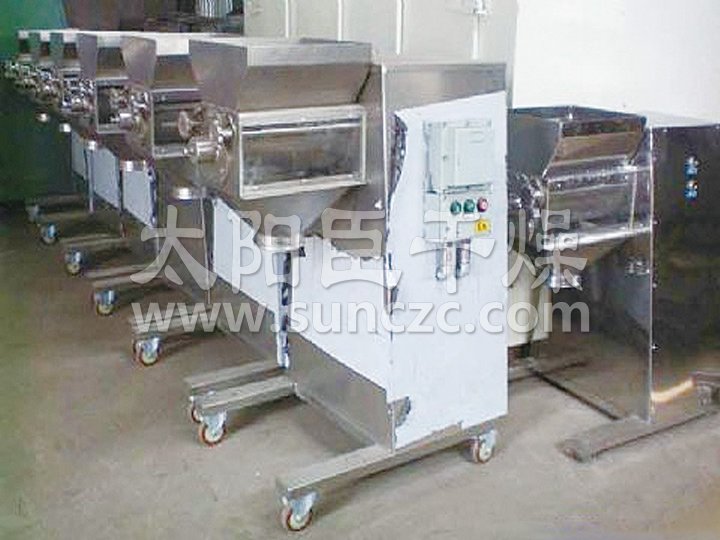 YK系列搖擺式顆粒機(jī)